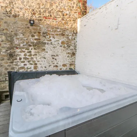 Stepping Stones 度假居 *