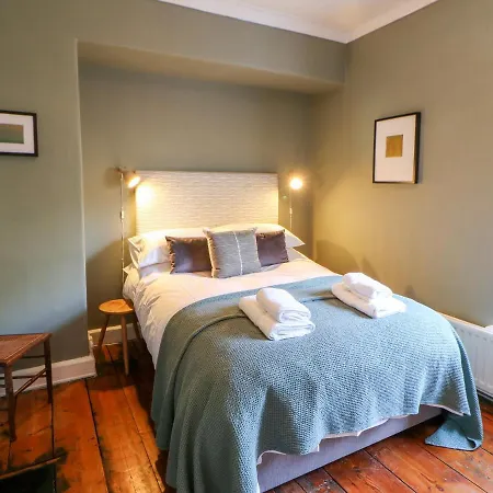 Stepping Stones 里士满